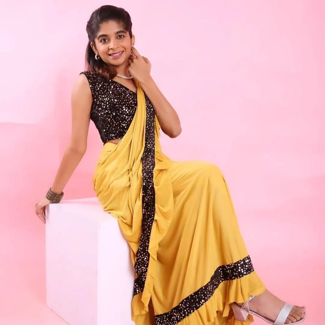 ugc acting, ugc script writing, voice overs 