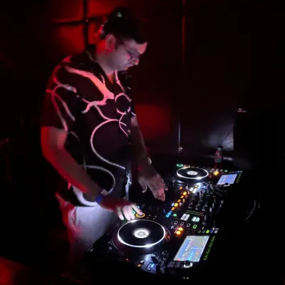 Multi Genre Dj 