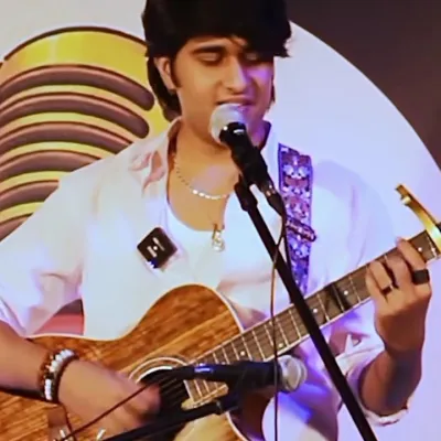 I'm a guitarist and singer 