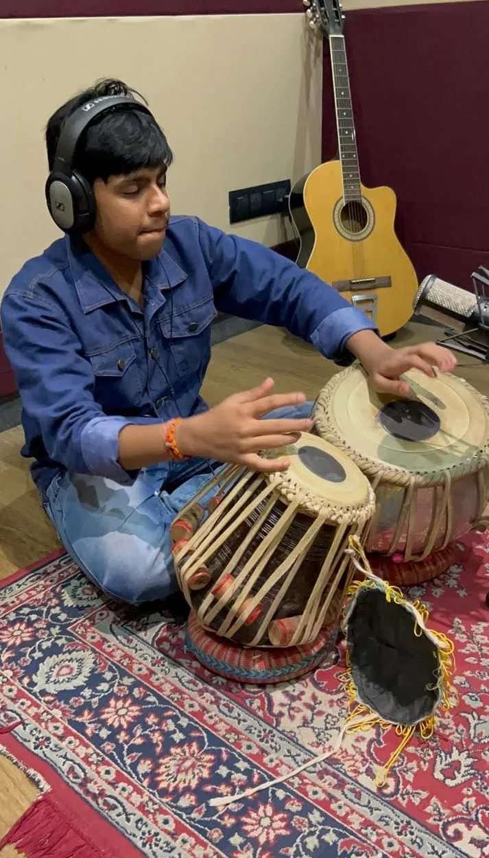 Instrument artist