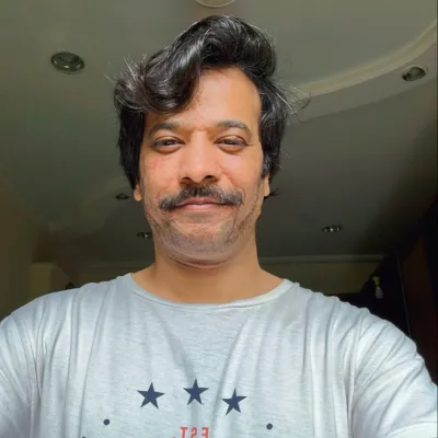 Actor, writer, theatre maker, acting coach, voice over artist