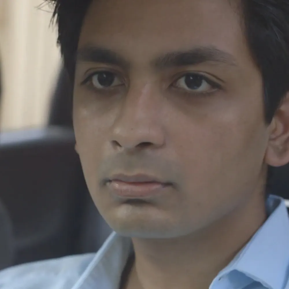 Ek Ladki Bheeghi Bhaaghi Si