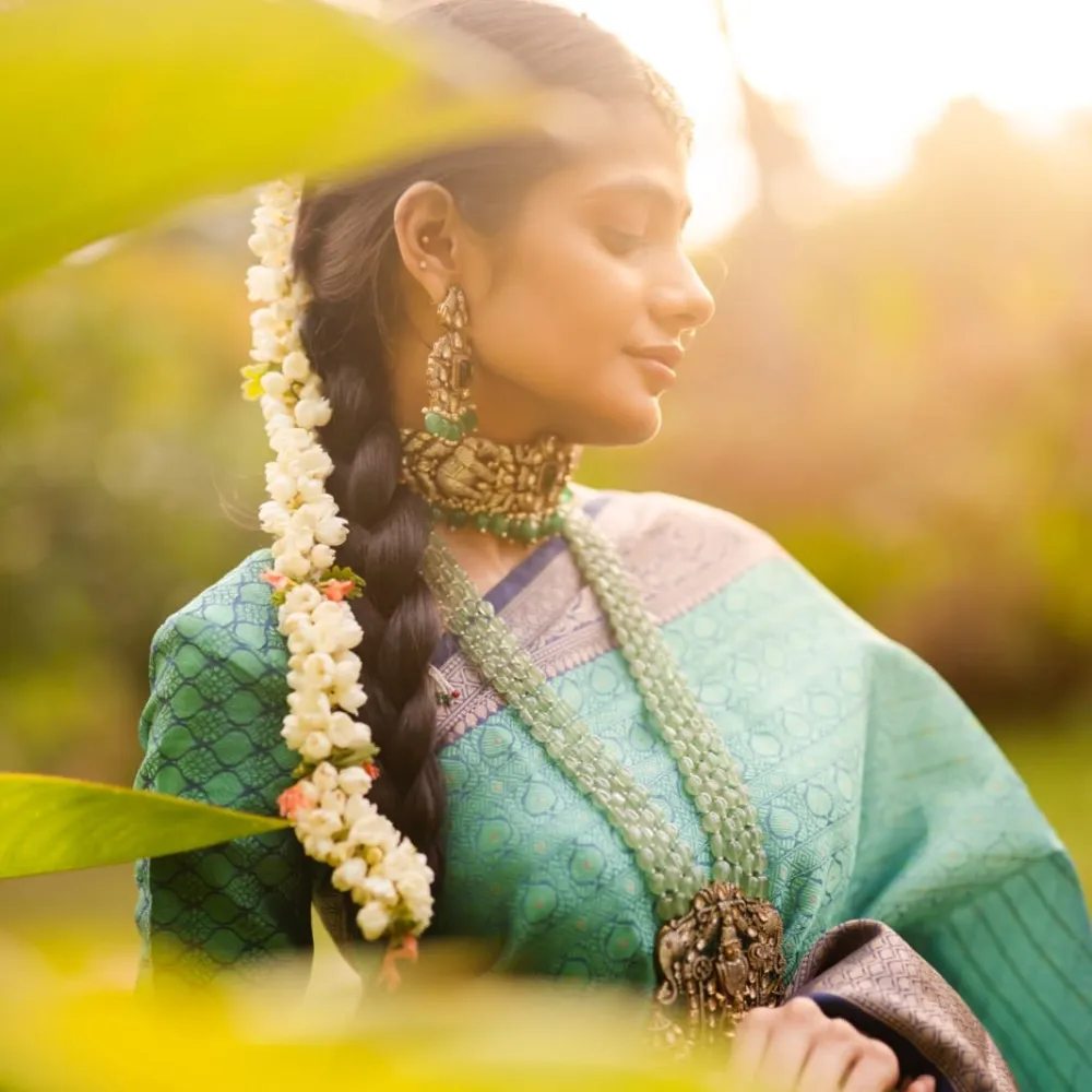 MODEL- Fashion and Jewellery 